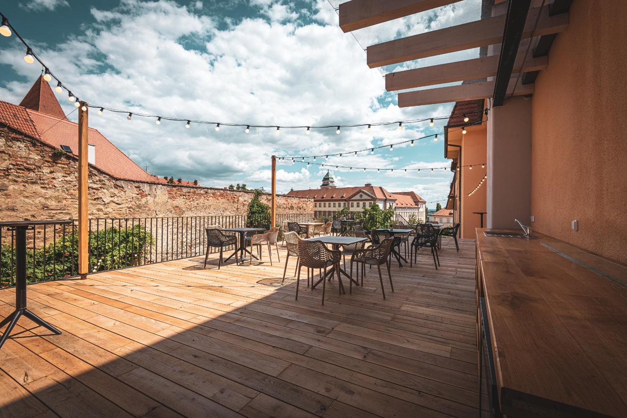 Renesancni Vinarsky Dum V Historickem Centru Znojma Apartment Znojmo Exterior photo